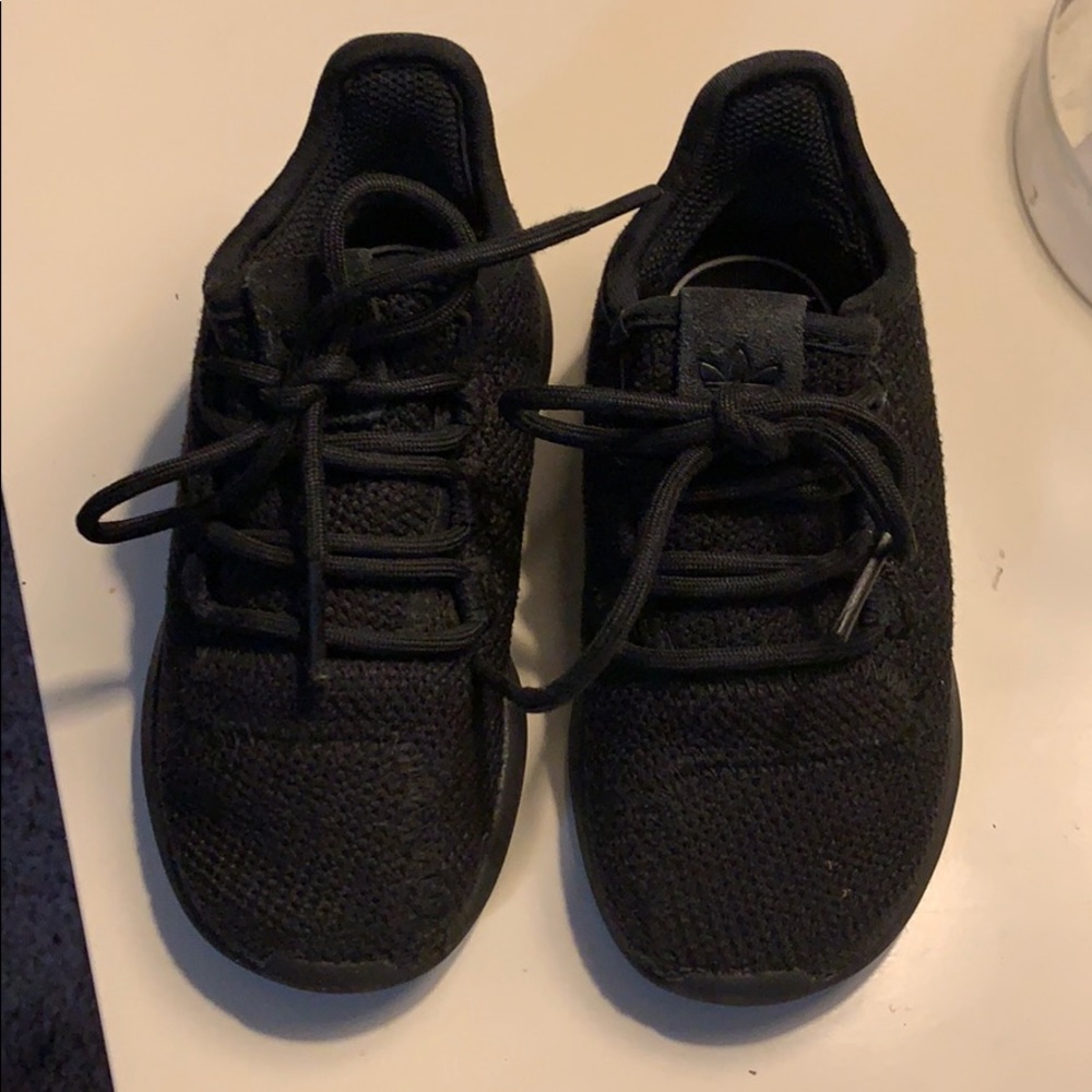 Toddler adidas sz 7